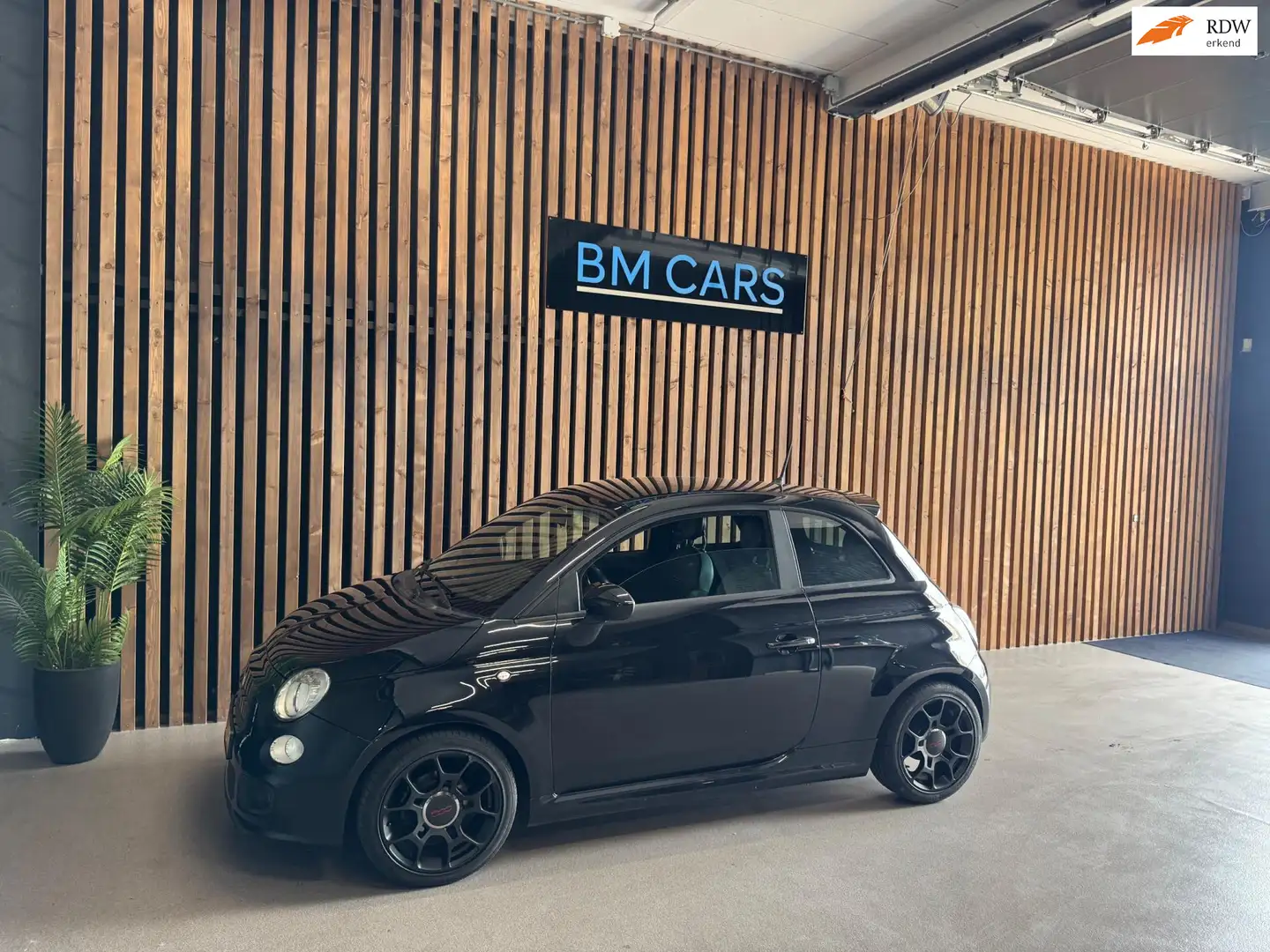Fiat 500 1.2 NL Airco,Alcantara,Park sensor Zwart - 1