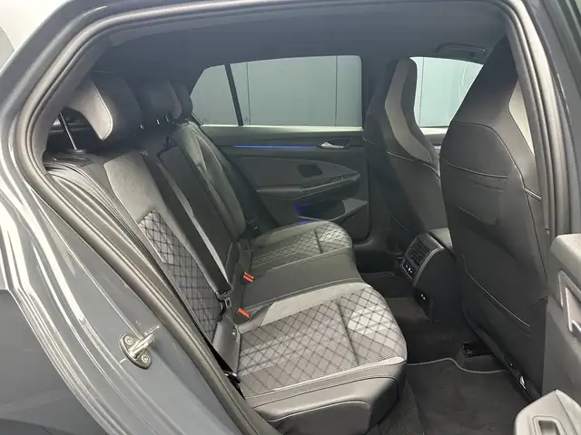 Volkswagen Golf view 28