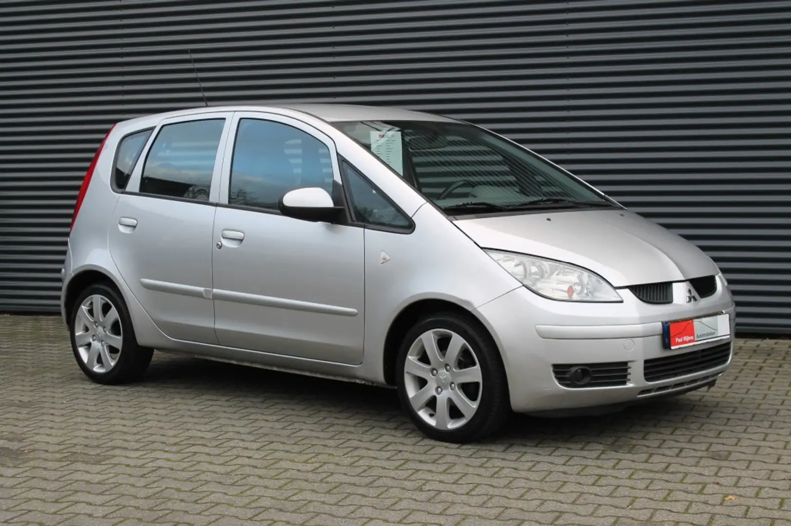 Mitsubishi Colt 1.3 Inform Uitv. AIRCO 5-Deurs Grijs - 1