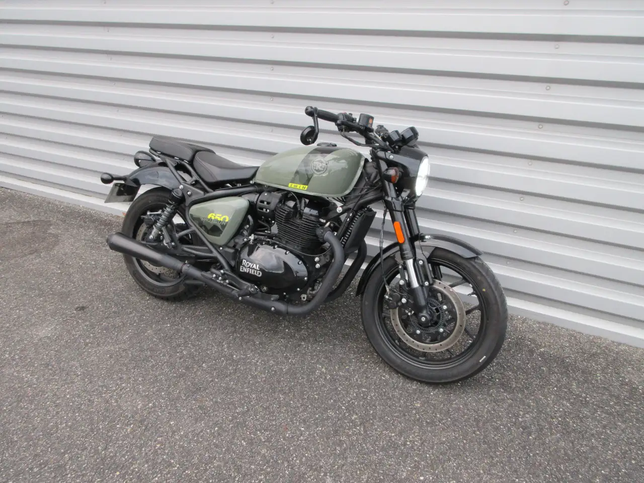 Royal Enfield Shot Gun 650