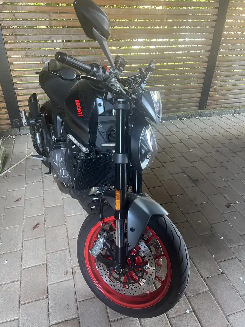 Ducati Monster 937 + Schwarz - 2