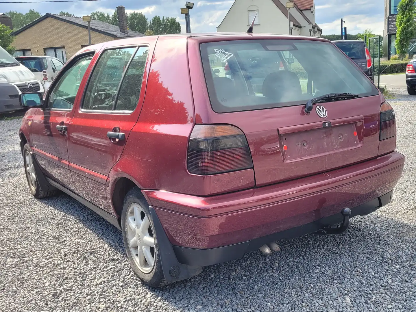 Volkswagen Golf 1.9 TDi AUTOMAAT wordt GEKEURD AIRCO TREKHAAK 1997 Rouge - 2