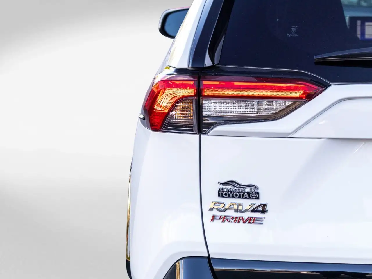 Toyota RAV 4 Prime снимка Toyota RAV 4 Prime