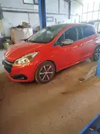 Peugeot 208 1.6 BlueHDi 100ch BVM5 Féline
