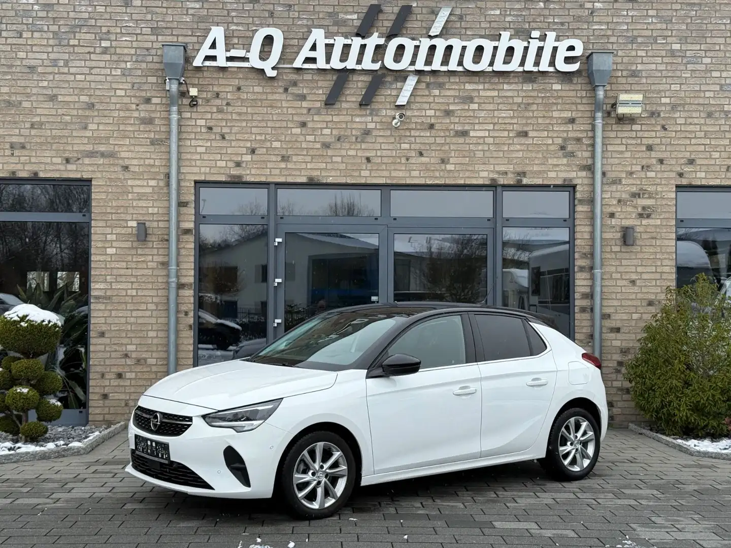 Opel Corsa F Elegance*Virtuelltacho*Navi*360*Shz*Klim Weiß - 1