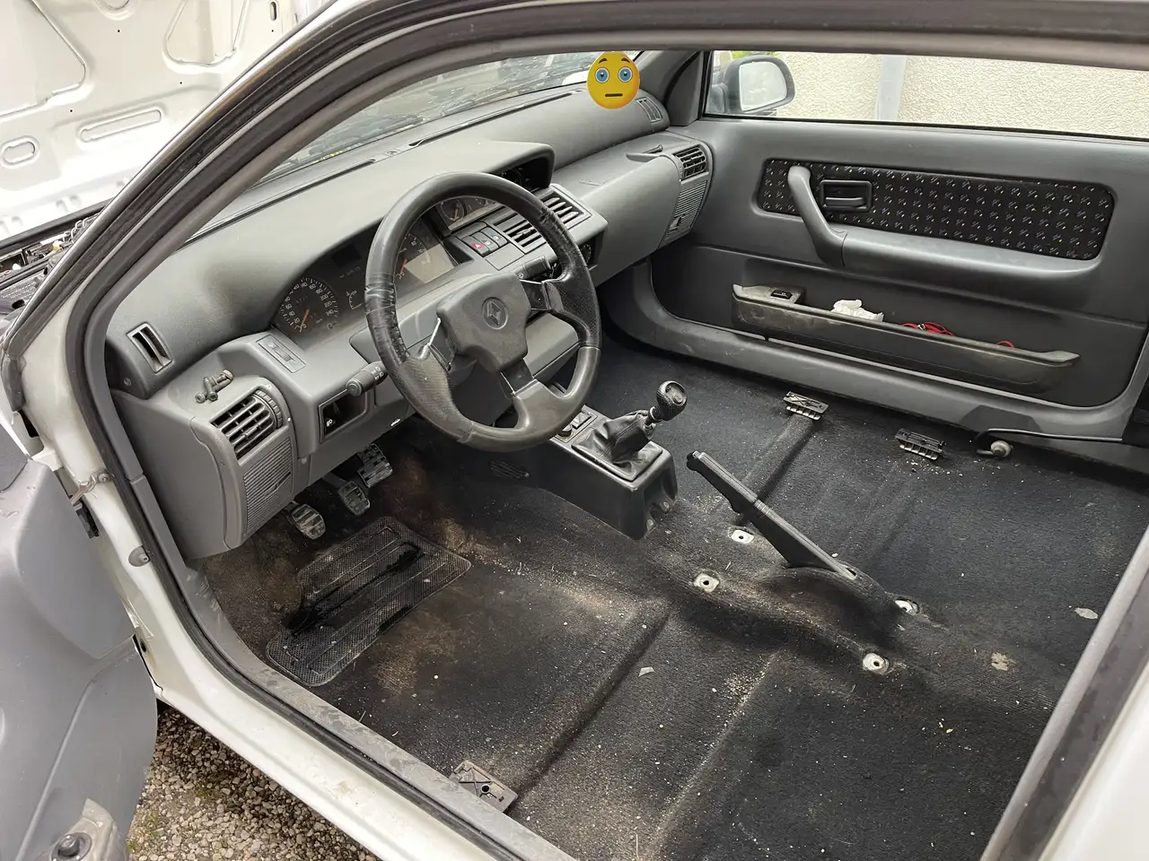 Renault Clio 3p 1.8 16v, foto 4