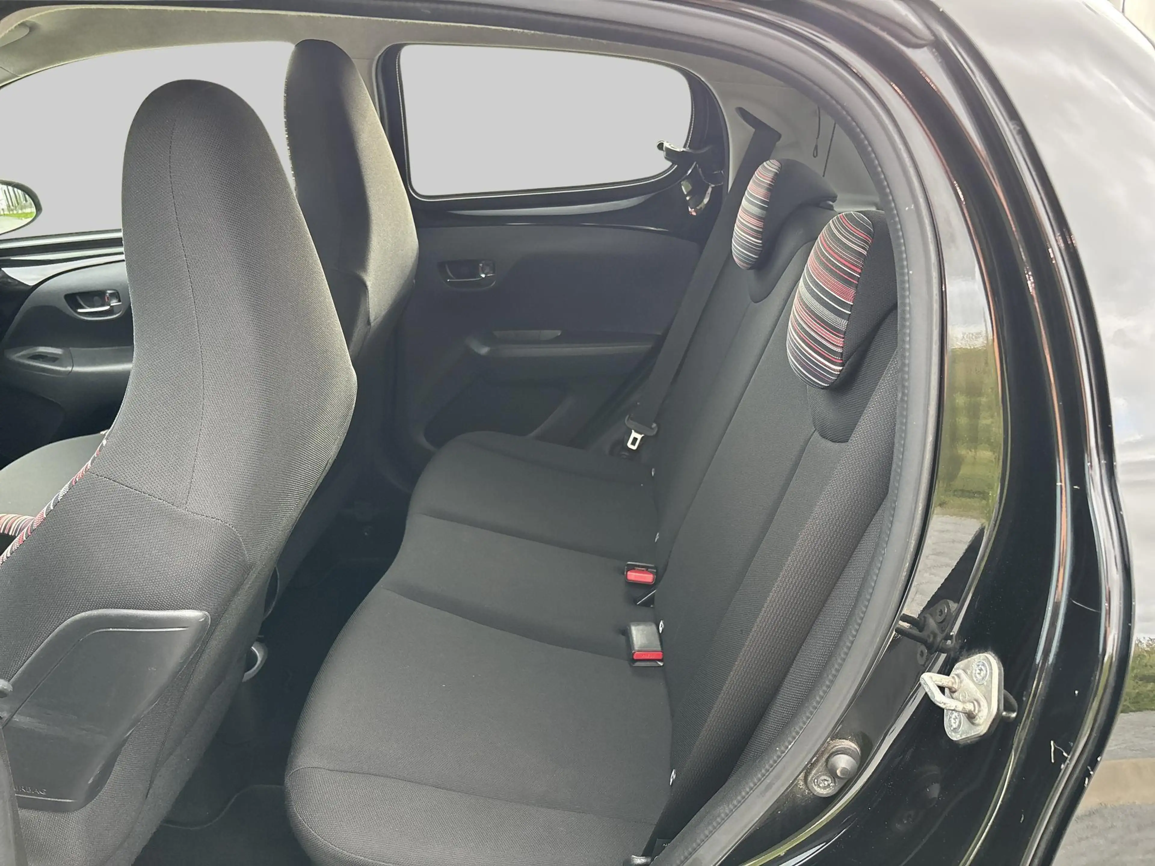 Citroen C1 1.0 VTi Shine Achteruitrijcamera — photo 6