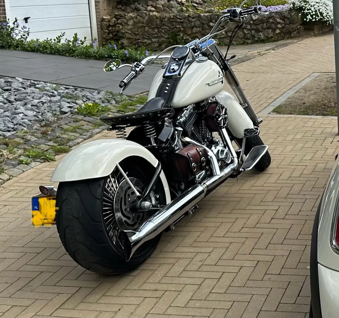 Harley-Davidson Custom Bike Weiß - 1
