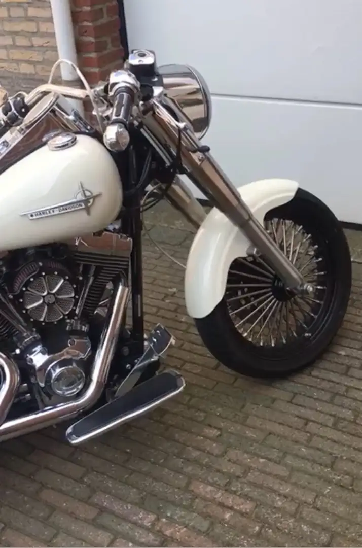 Harley-Davidson Custom Bike Biały - 2