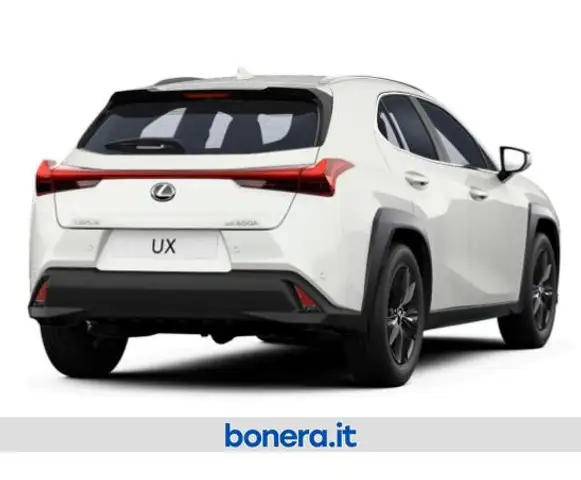 Lexus Ux view 3