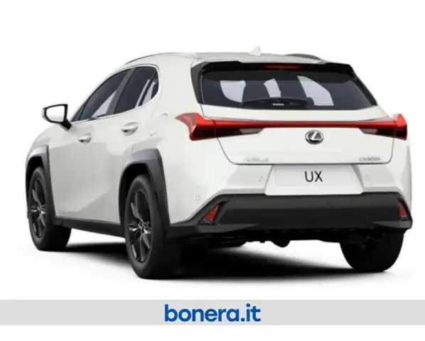 Lexus Ux view 4