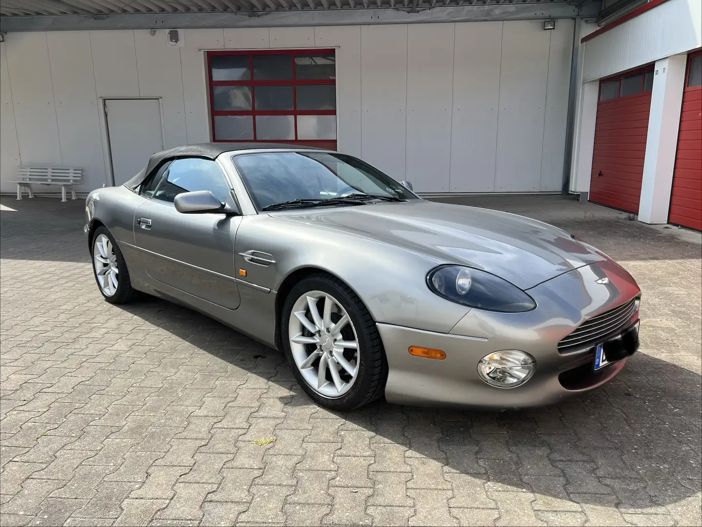 Aston Martin DB7 Vantage Volante Grau - 1