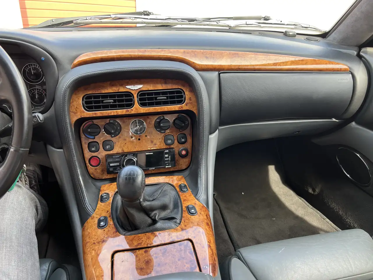 Aston Martin DB7 Vantage Volante, foto 9