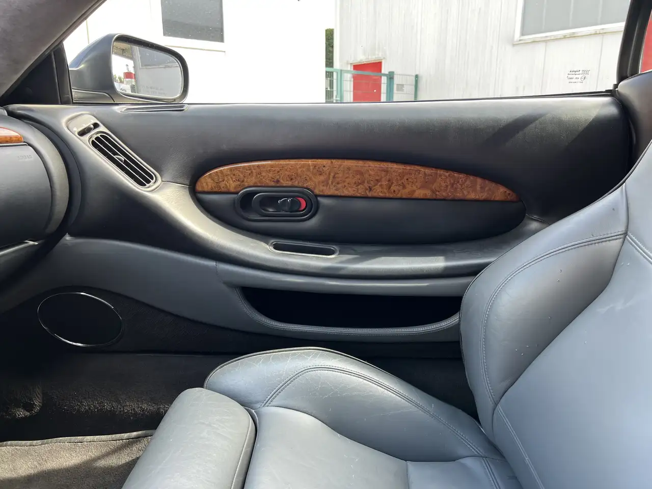Aston Martin DB7 Vantage Volante, foto 10