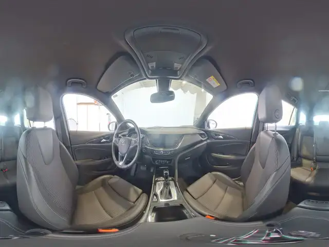 Opel Insignia view 7