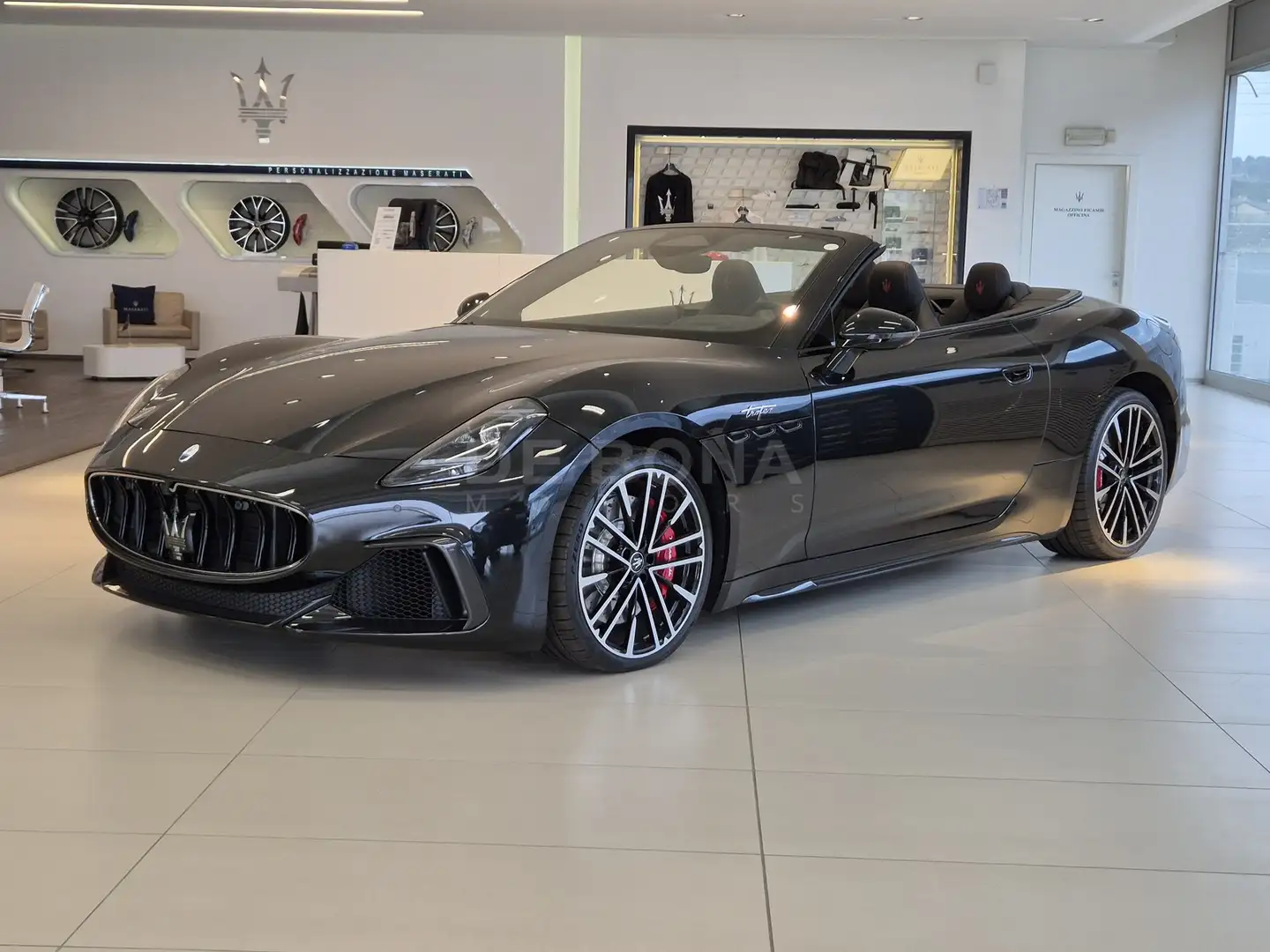 Maserati GranCabrio 3.0 trofeo awd auto Negro - 1