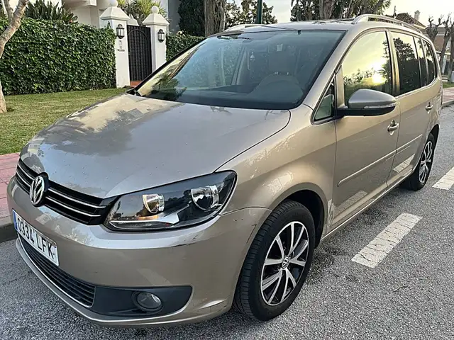 Volkswagen Touran 1.6TDI Advance BMT DSG 105