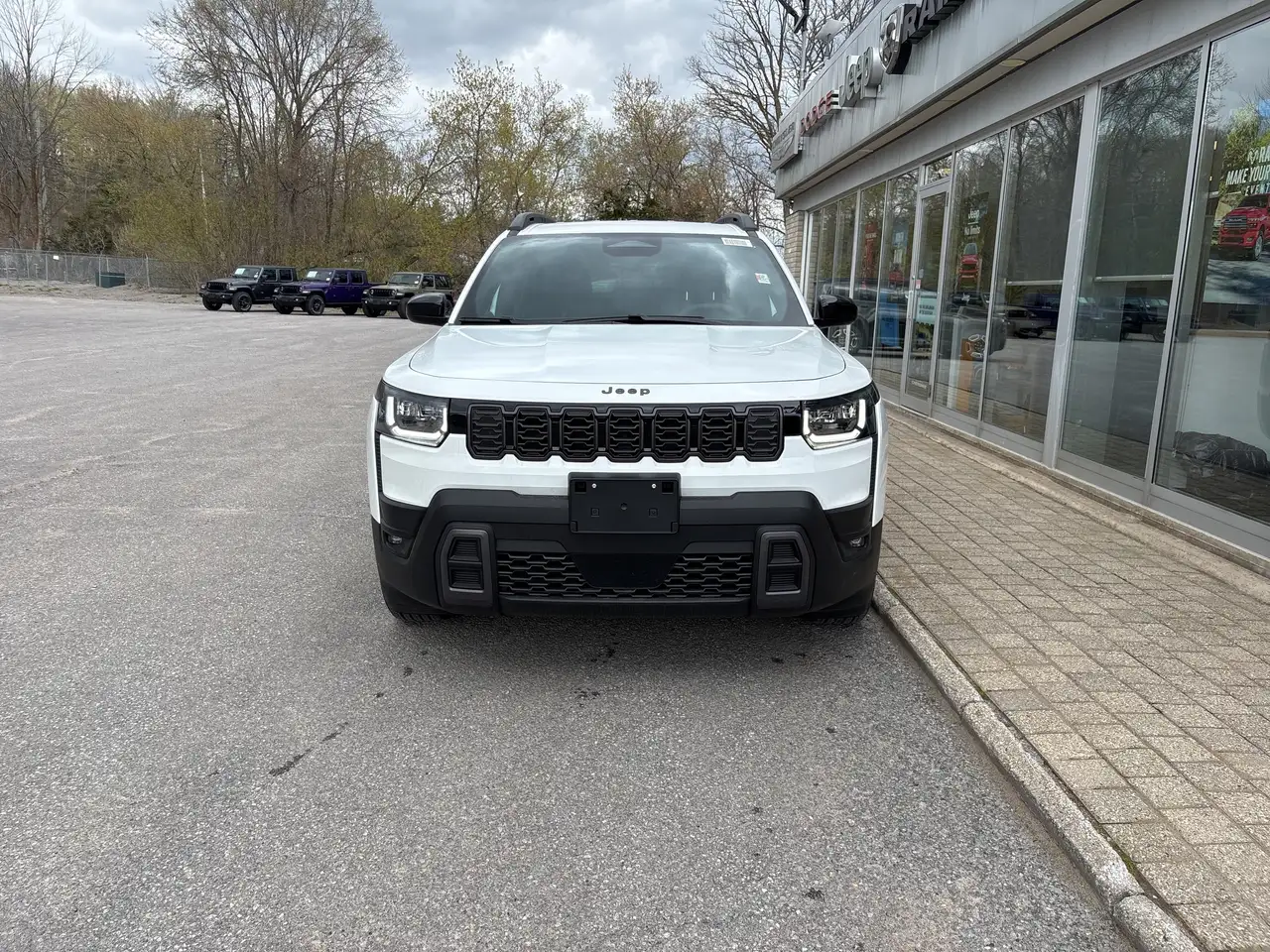 Jeep Cherokee снимка Jeep Cherokee