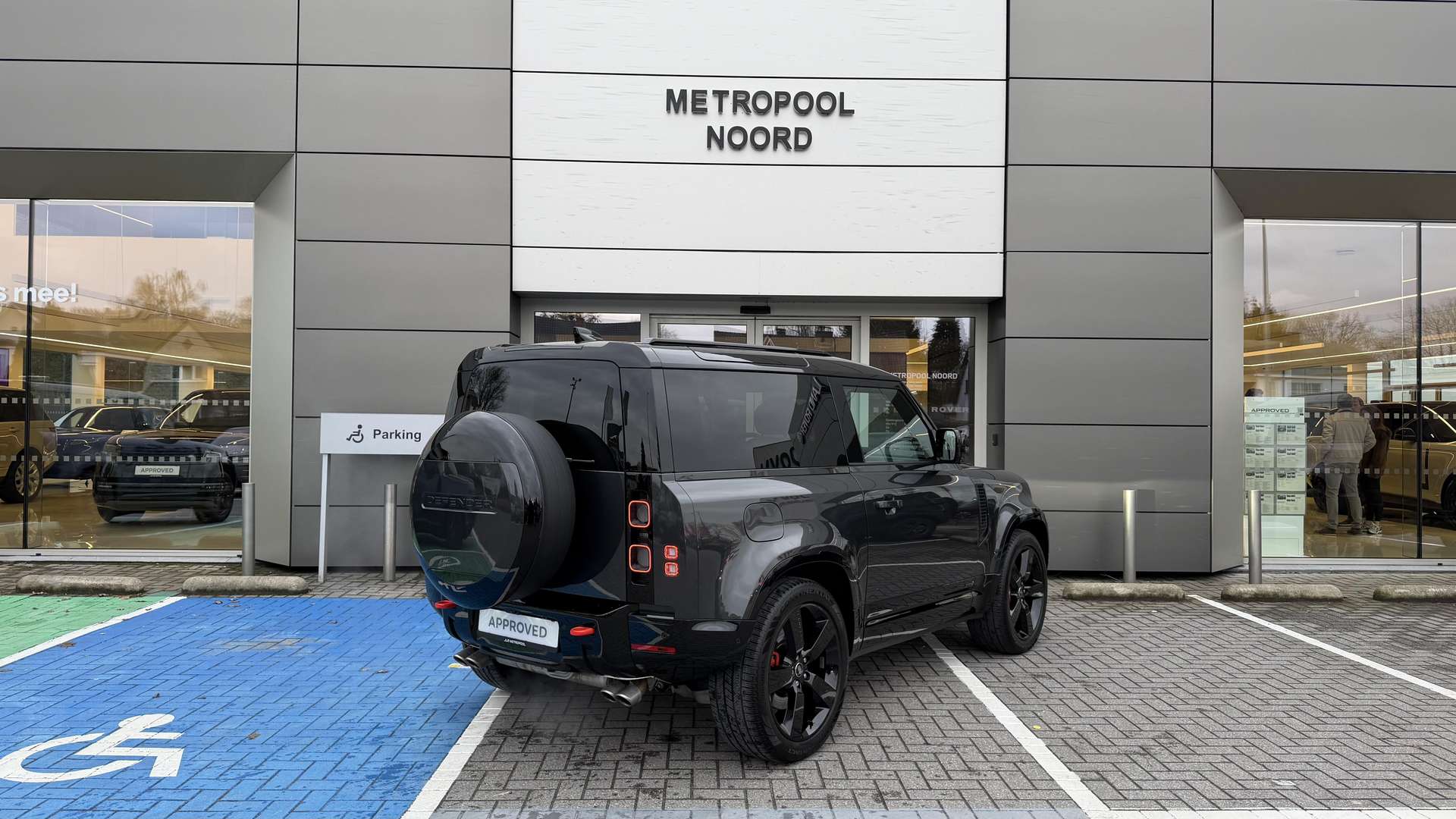 Land Rover Defender 90 P425 X -  - Joinsteer - #4