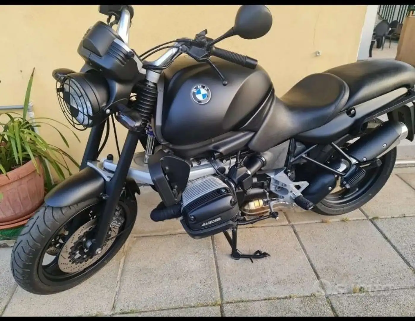 BMW R 850 R Fekete - 1