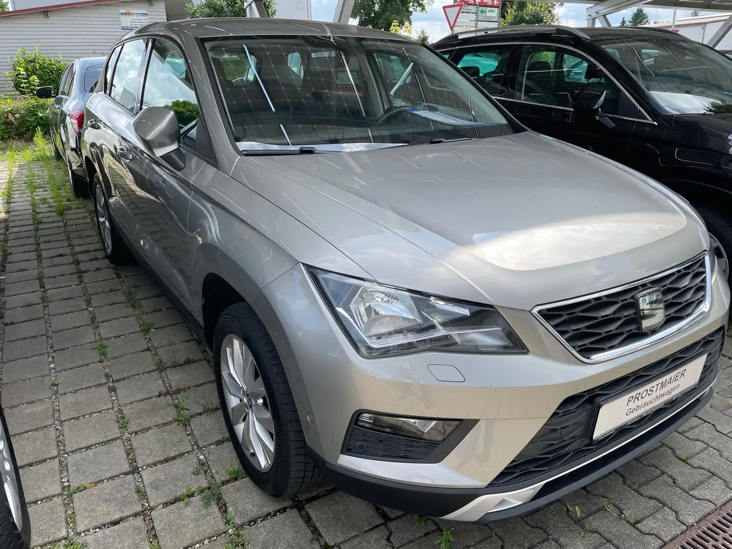 SEAT Ateca 1.4 ECO TSI Style Gris - 2
