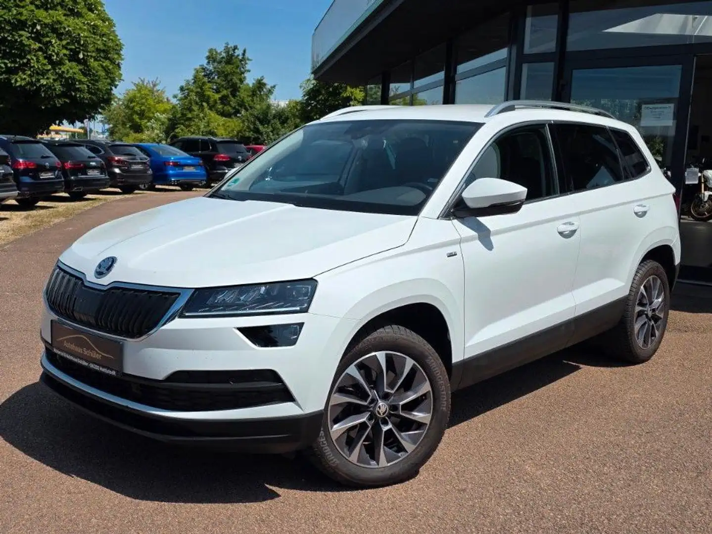 Skoda Karoq Drive 125 4x4+Navi+CarPlay+Kamera+LED+ Weiß - 1
