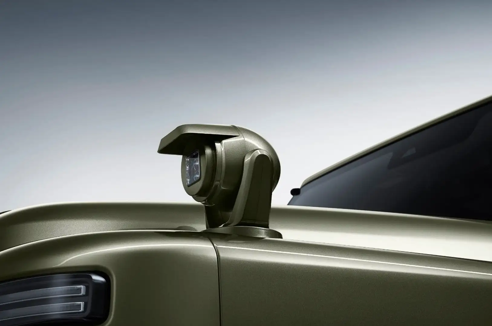 BAW BAW 212 2.0D AT8 4x4 Grau - 2