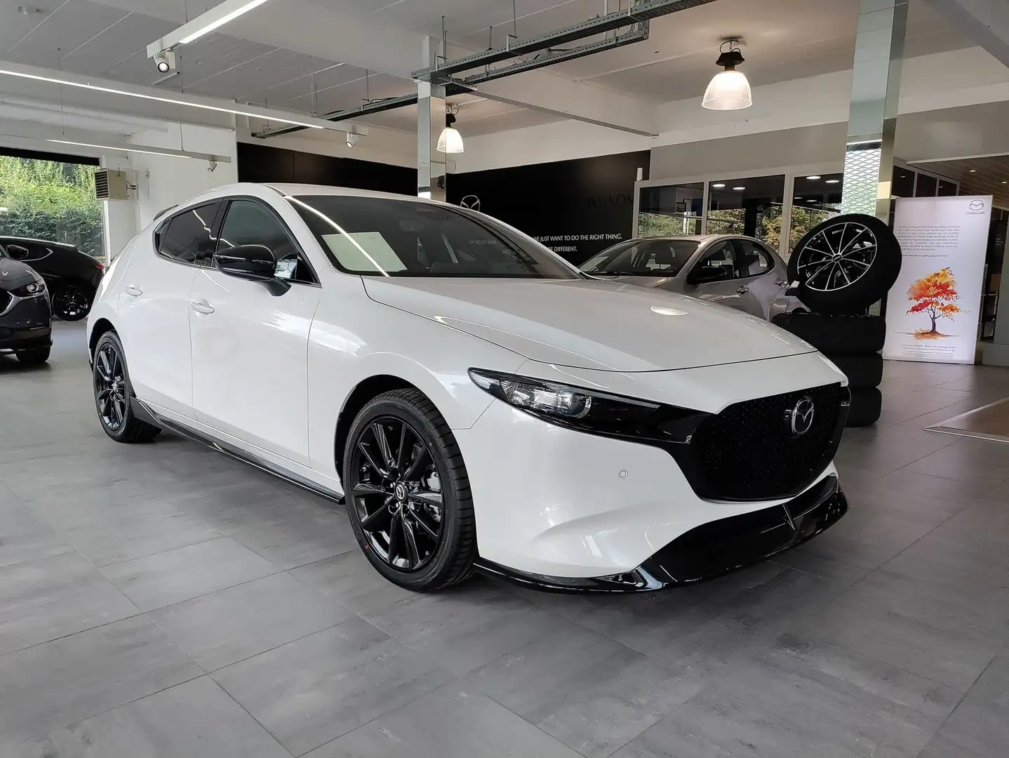 Mazda 3 2.5 e-SKYACTIV G Nagisa + Aeropack Mazdaspeed Fehér - 1