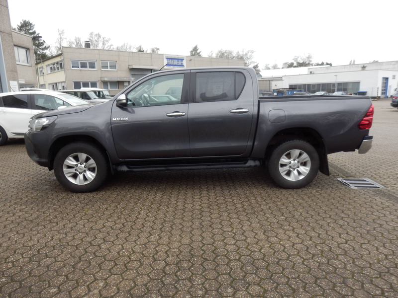 Toyota Hilux Double Cab Duty 4x4, Automatik, Cool Paket, Sitzheizung, Navigation, Klima, AHK, Scheckheft — photo 2