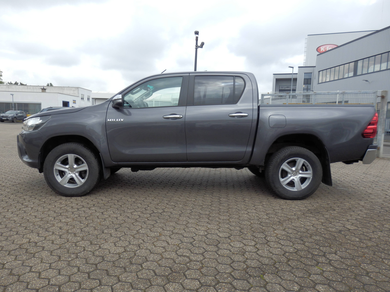 Toyota Hilux Double Cab Duty 4x4, Automatik, Cool Paket, Sitzheizung, Navigation, Klima, AHK, Scheckheft — photo 12