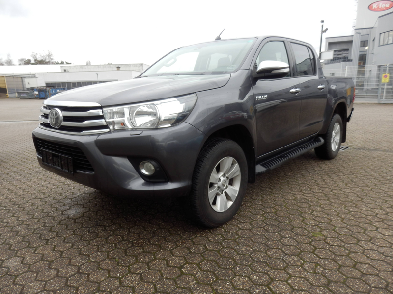 Toyota Hilux Double Cab Duty 4x4, Automatik, Cool Paket, Sitzheizung, Navigation, Klima, AHK, Scheckheft — photo 9