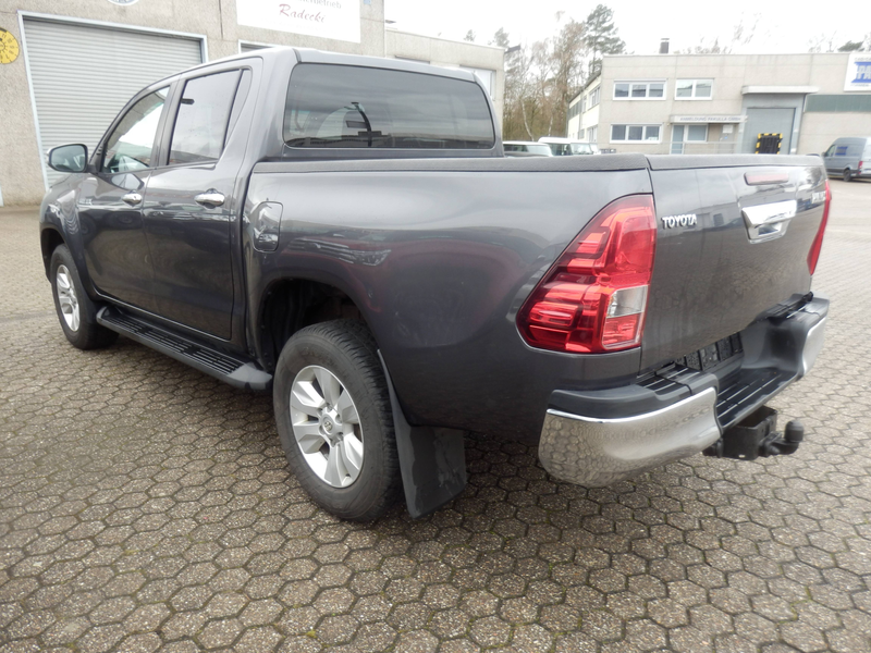 Toyota Hilux Double Cab Duty 4x4, Automatik, Cool Paket, Sitzheizung, Navigation, Klima, AHK, Scheckheft — photo 15