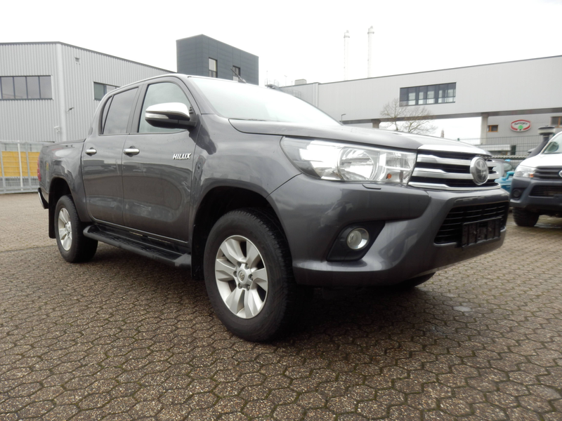 Toyota Hilux Double Cab Duty 4x4, Automatik, Cool Paket, Sitzheizung, Navigation, Klima, AHK, Scheckheft — photo 3