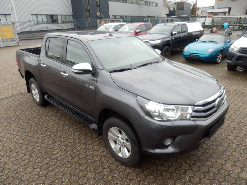 Toyota Hilux Double Cab Duty 4x4, Automatik, Cool Paket, Sitzheizung, Navigation, Klima, AHK, Scheckheft — photo 11