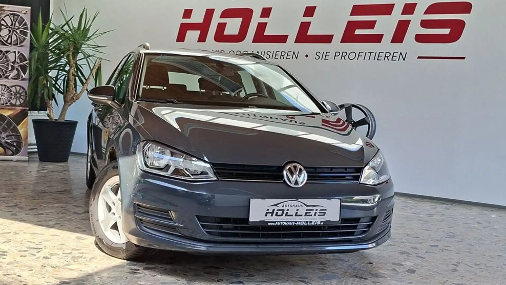 Volkswagen Golf VII 1,6 TDI  110 PS Comfortline  Tausch mögl. Grau - 1