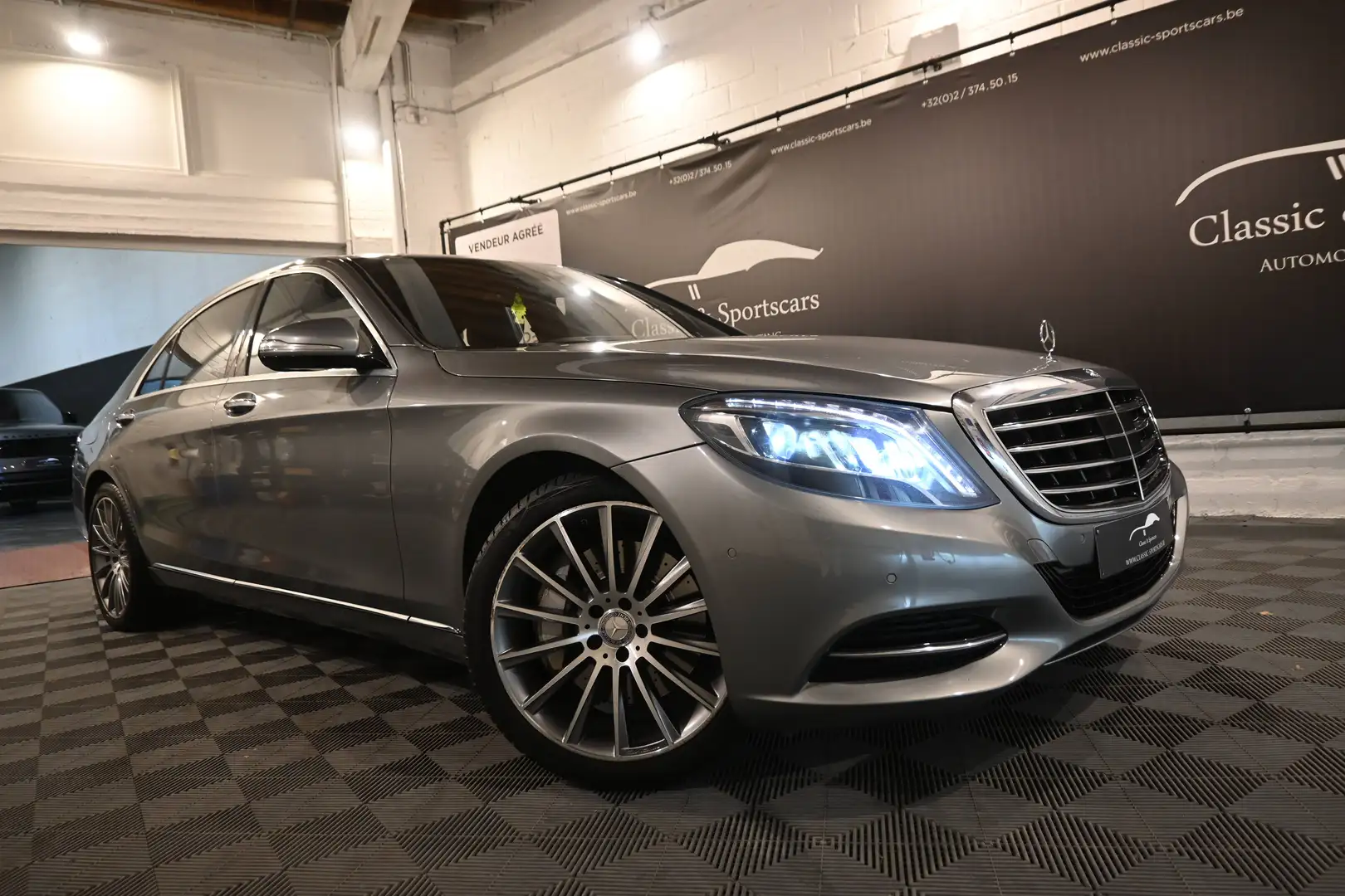 Mercedes-Benz S 500 S 500 L LONG Plug-In Hybrid / AMG LINE / PANO / CAMERA / DISTRONIC / LANE ASSIST / BURMESTER / LEDS / FULL OPTIONS !! Grau - 2