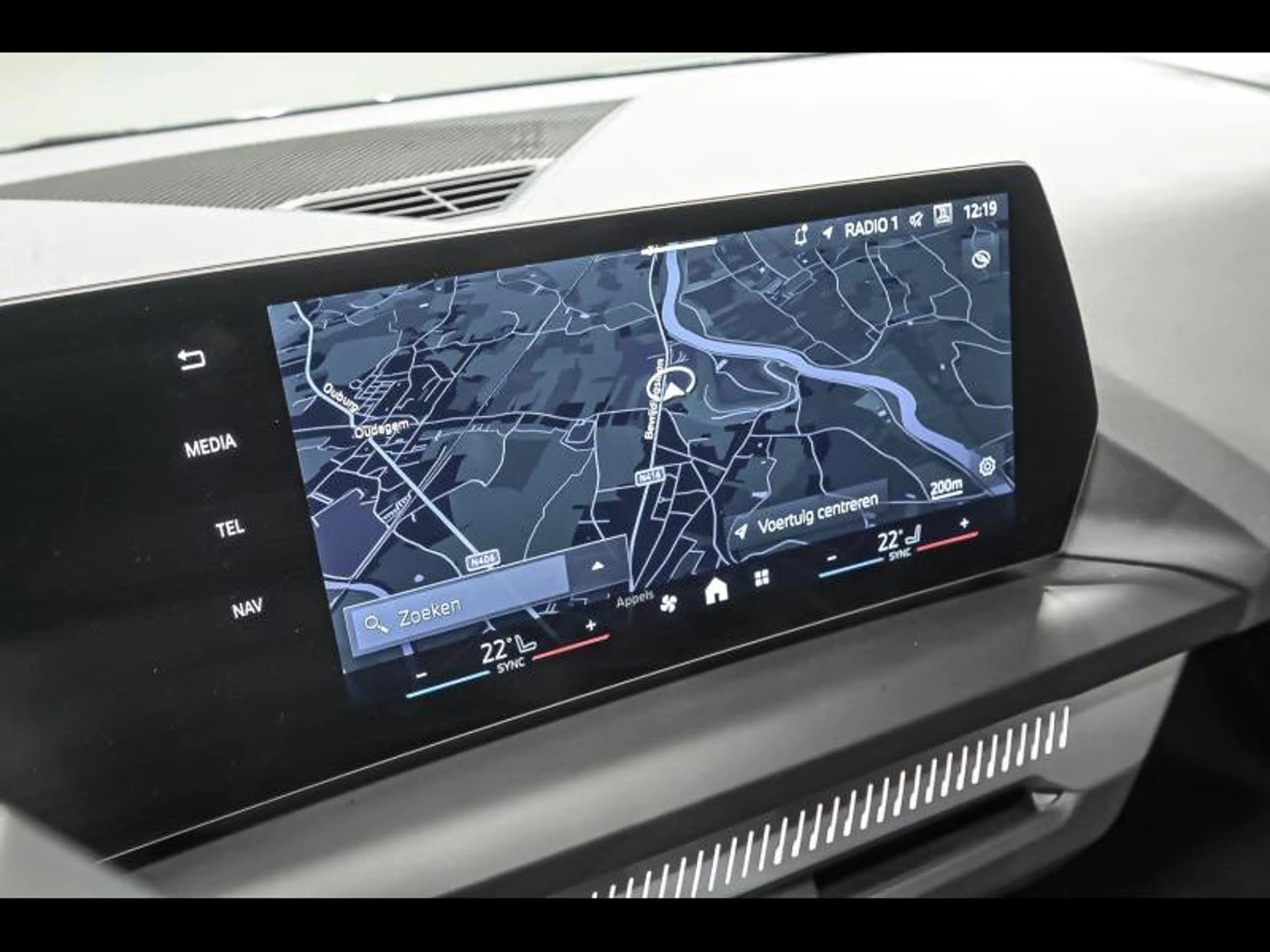 BMW 120 i - PREMIUMPACK+|360CAM|DASS+|HUD|H&M — photo 14
