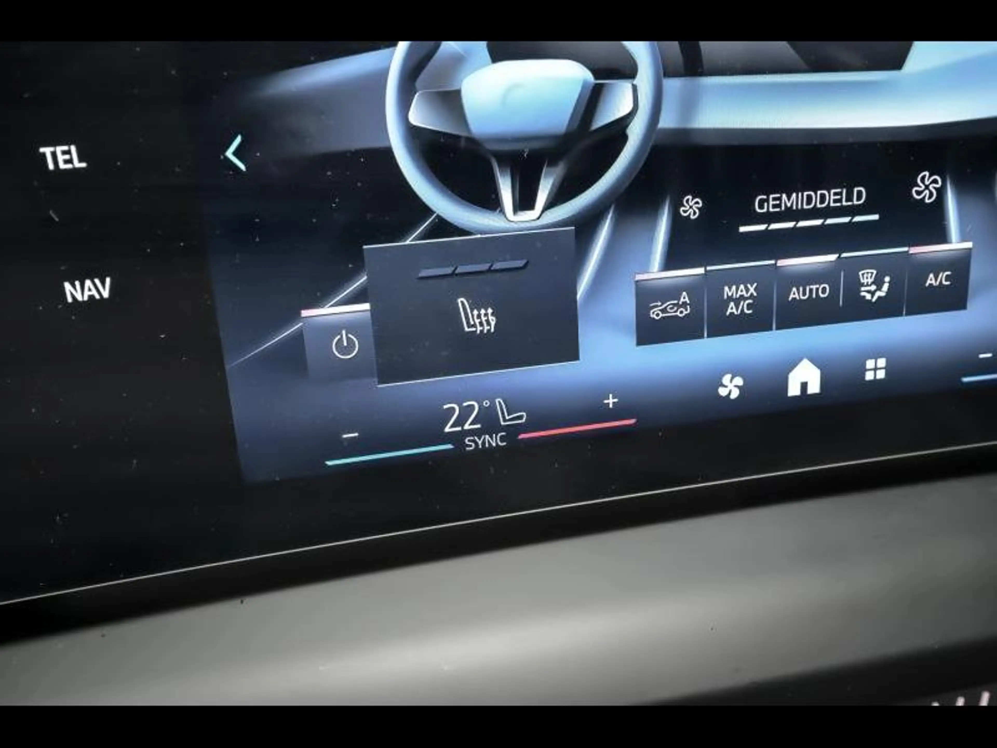 BMW 120 i - PREMIUMPACK+|360CAM|DASS+|HUD|H&M — photo 13
