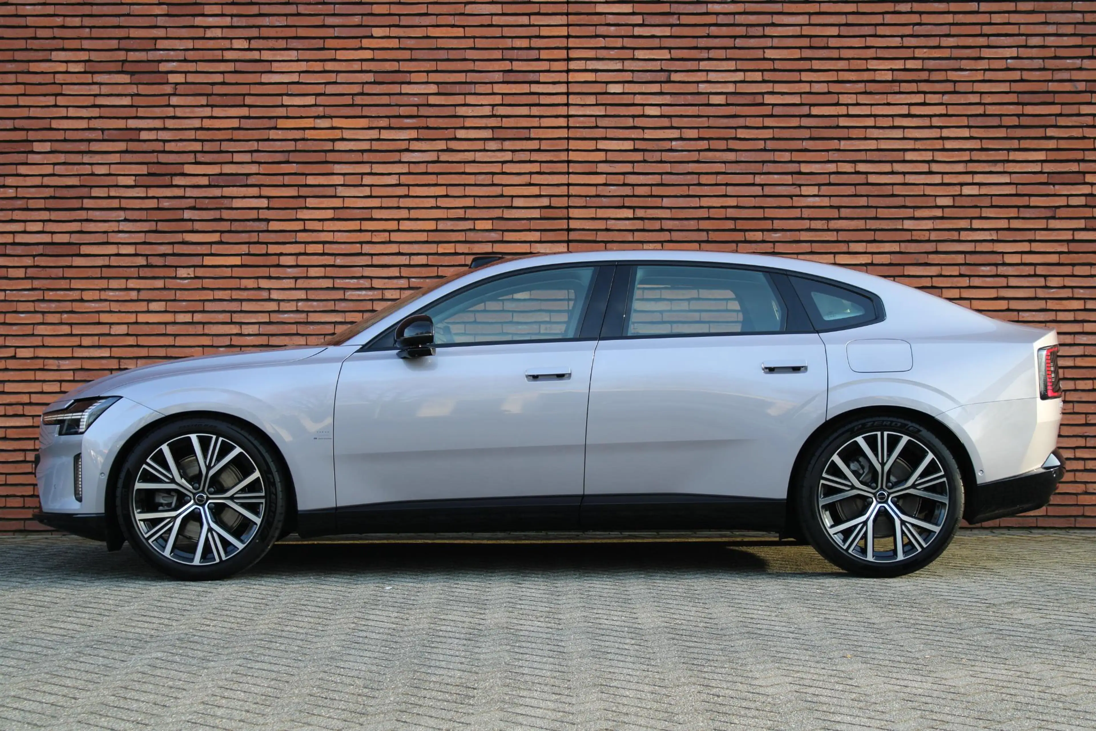 Volvo ES90 Single Motor Extended Range Ultra 92 kWh Luchtveri — photo 11