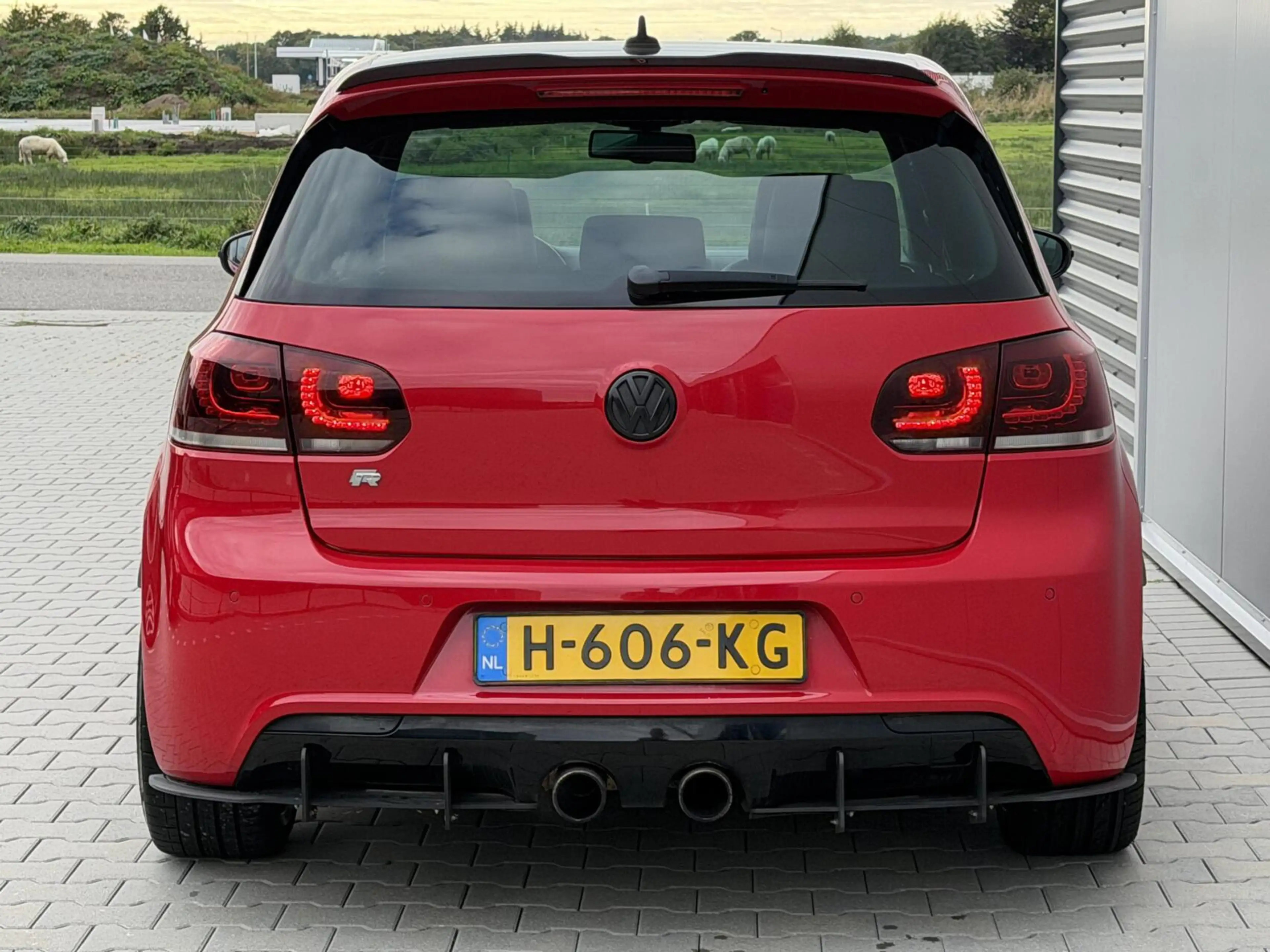 Volkswagen Golf 2.0 R 4-Motion | Maxton | DSG | Xenon | 271 PK — photo 6