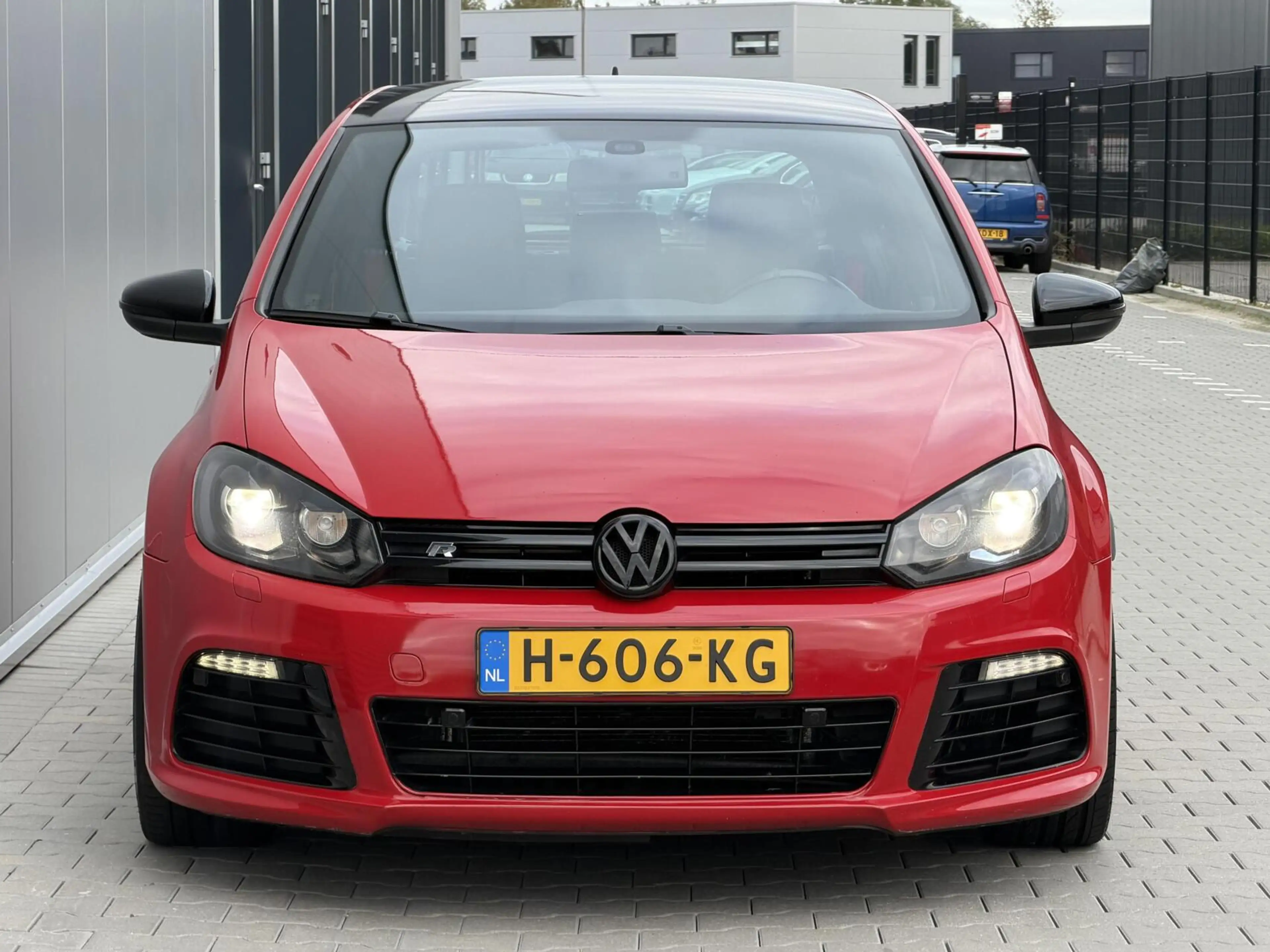 Volkswagen Golf 2.0 R 4-Motion | Maxton | DSG | Xenon | 271 PK — photo 2