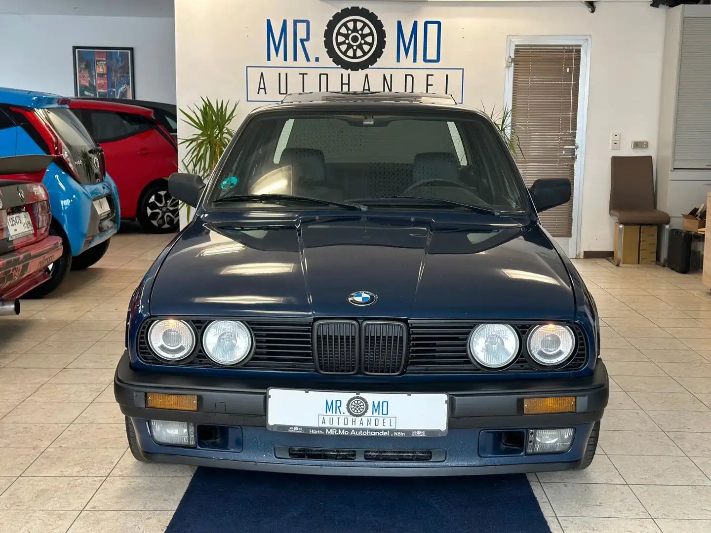 BMW 325 E30 325i°Automatik°Schiebedach°Servo°Borbet Blue - 1