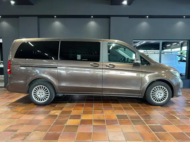 Mercedes-Benz V 250 LANG 8-SITZER 2x SCHIEBETÜR 2x AC STANDHEIZUNG SPU