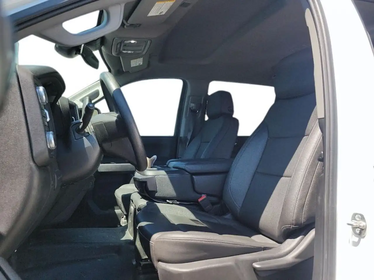 GMC Sierra 2500HD снимка GMC Sierra 2500HD