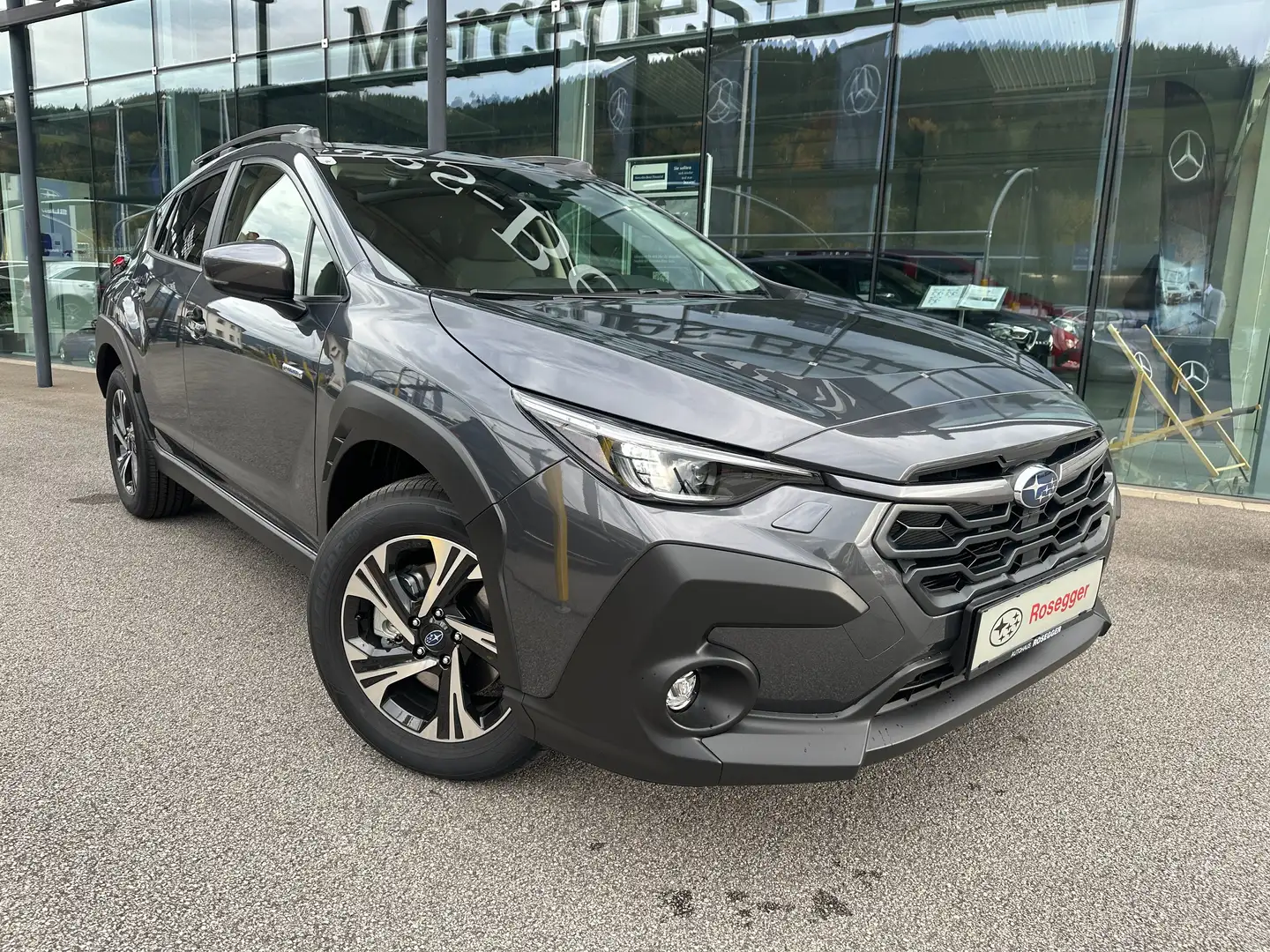 Subaru Crosstrek 2,0i e-Boxer CVT Style Allrad *NUR 250km* Grau - 1
