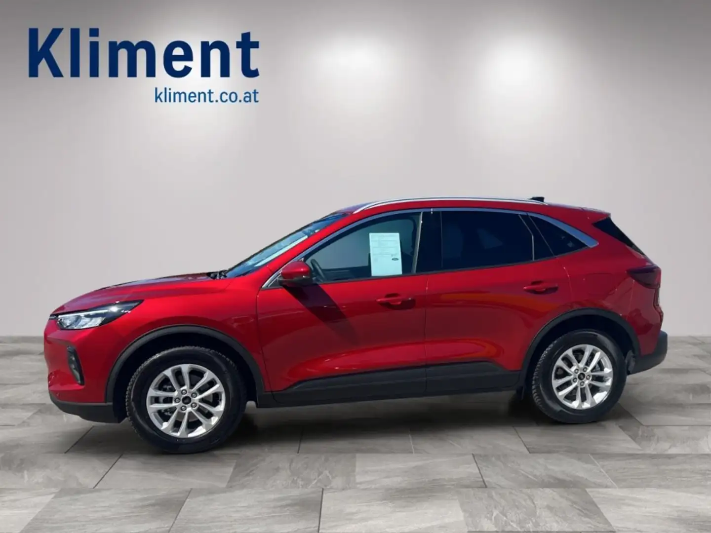 Ford Kuga 1,5 EcoBoost Titanium crvena - 2