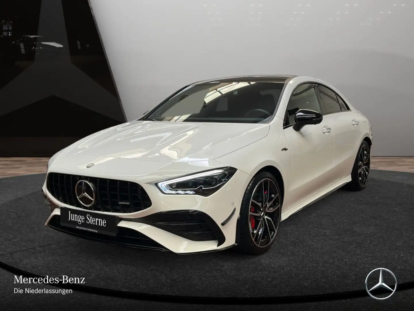 Mercedes-Benz CLA 35 AMG CLA 35 4M AMG+PANO+360°+MULTIBEAM+BURMESTER+19" Weiß - 2