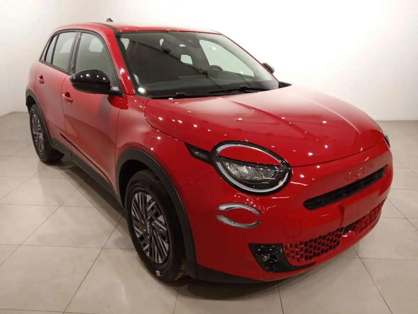 Fiat 600 e RED 54kwh 115kw (156cv) Rojo - 2