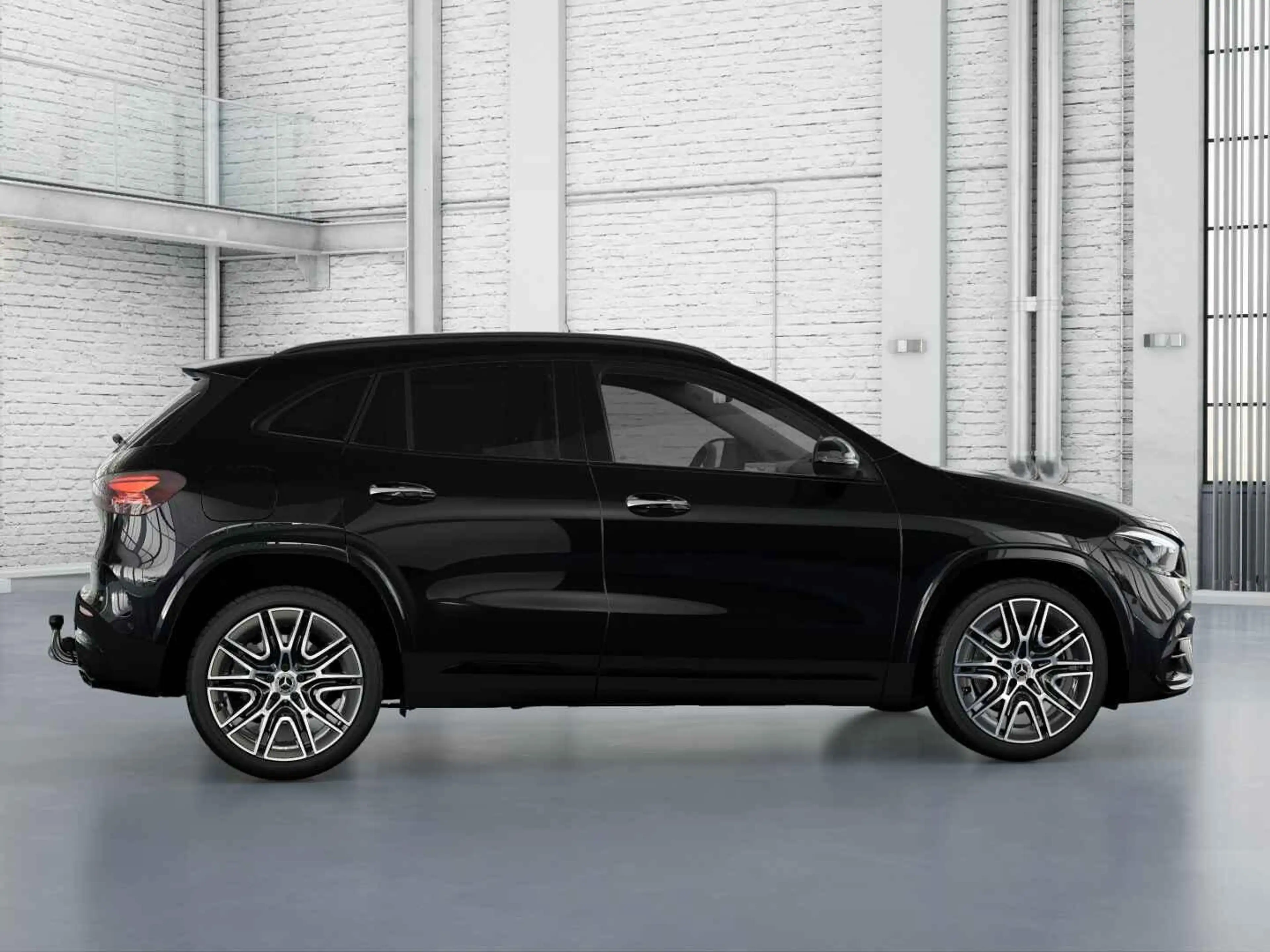 Mercedes-Benz GLA 250 e 140 Years Edition — photo 7