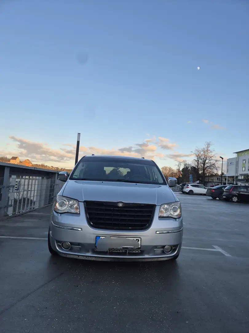 Chrysler Grand Voyager Limited Gris - 1